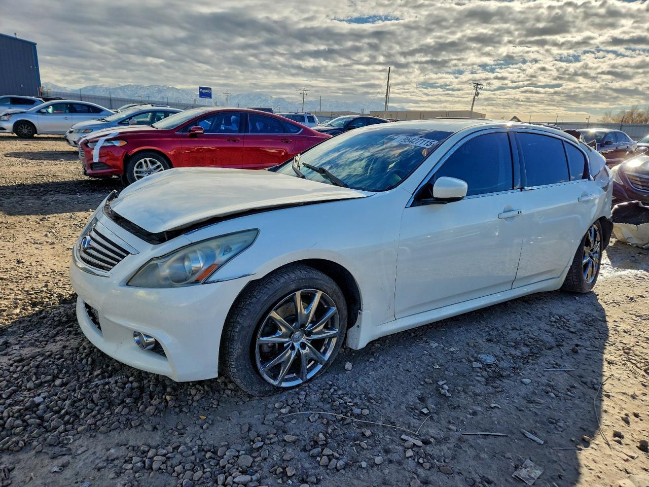 2013 Infiniti G37