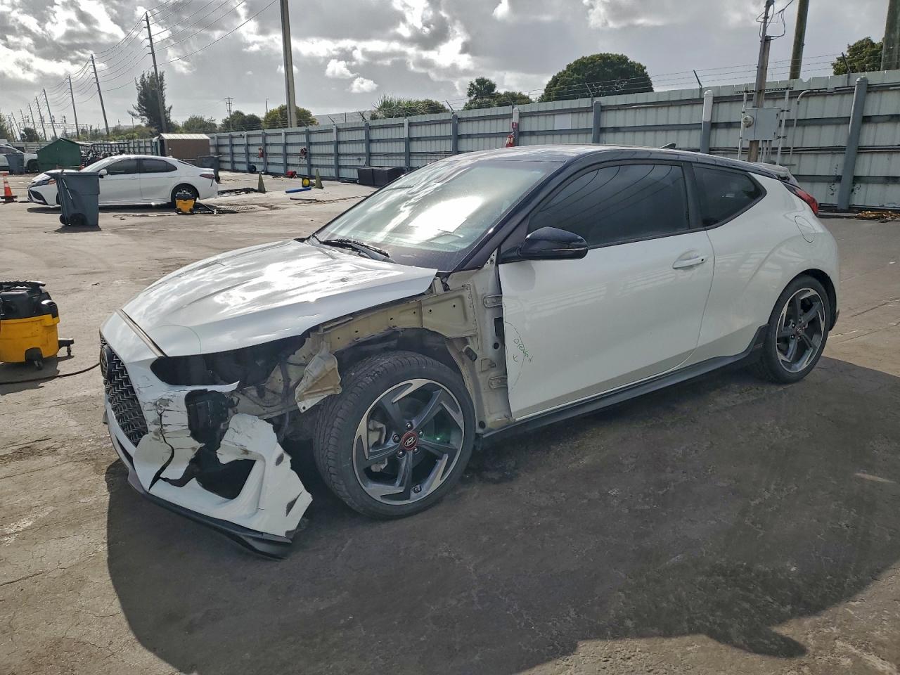 2019 Hyundai Veloster