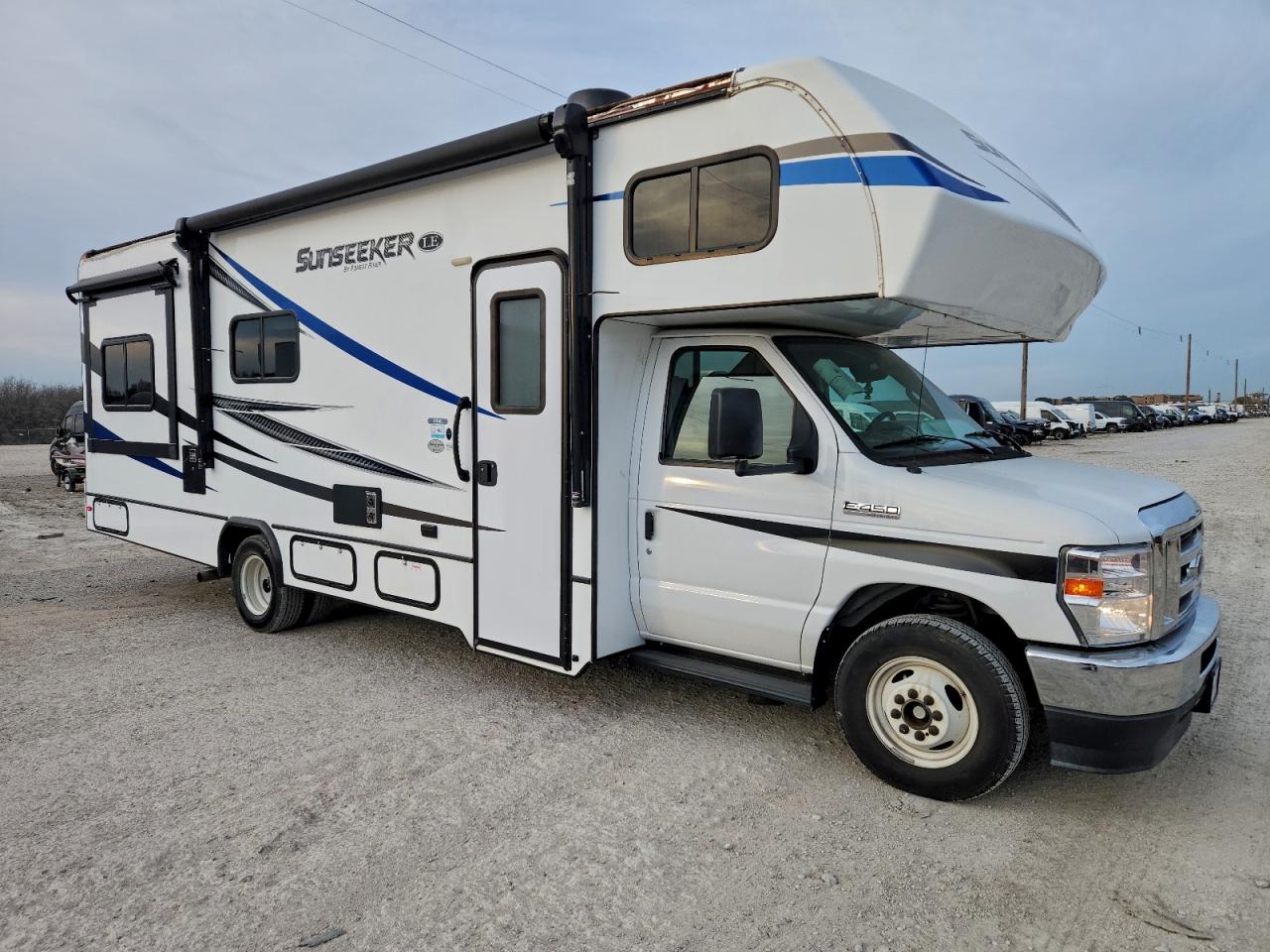 2021 Ford Econoline