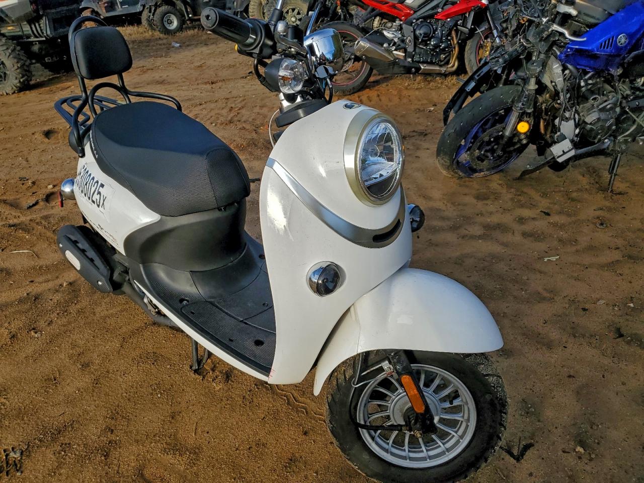 2019 Aprilia Scooter