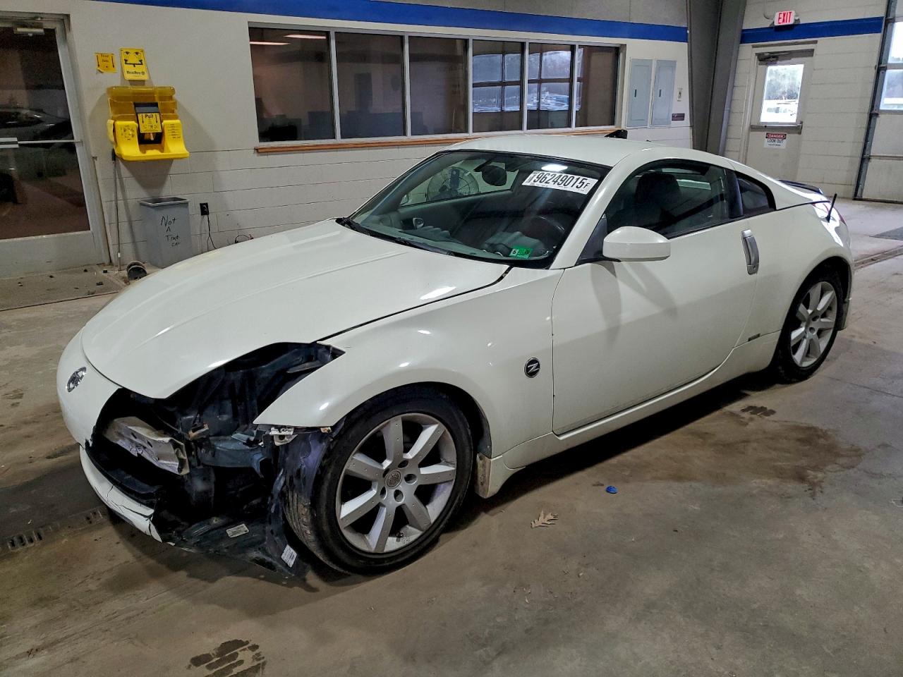 2004 Nissan Z