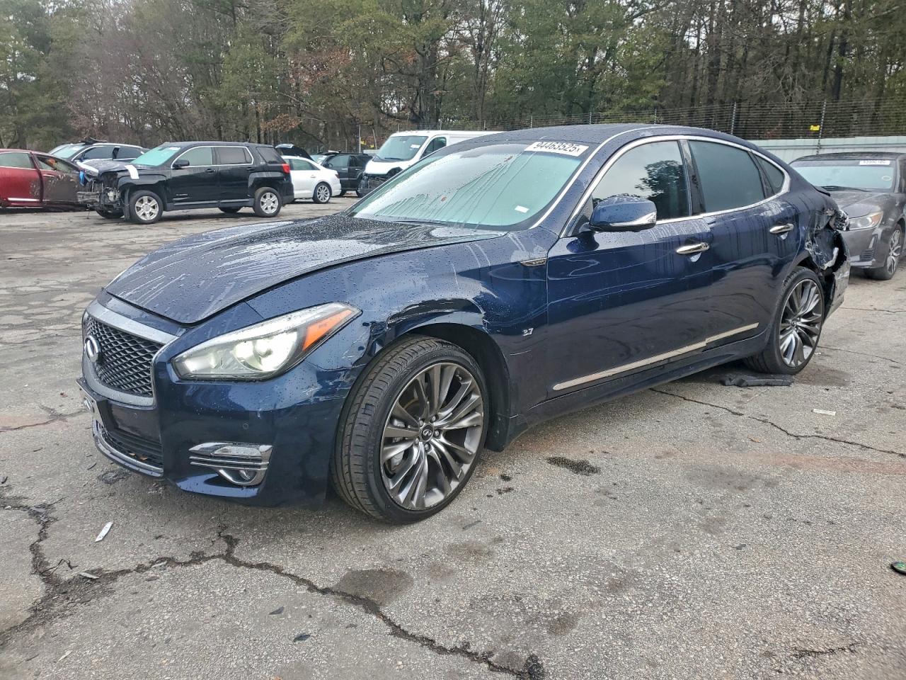 2018 Infiniti Q70