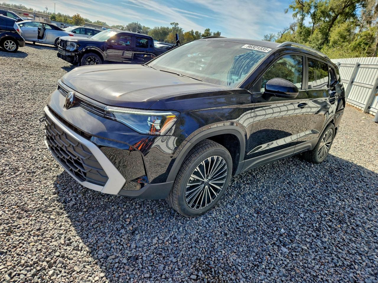 Volkswagen Taos