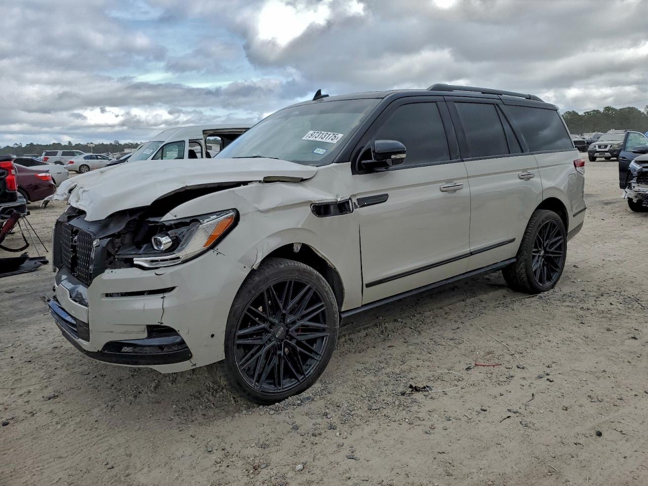 2024 Lincoln Navigator