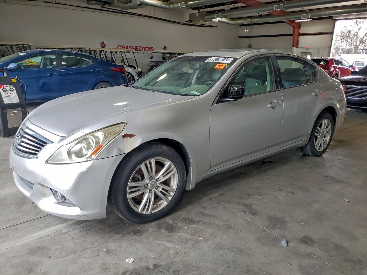 2011 Infiniti G25