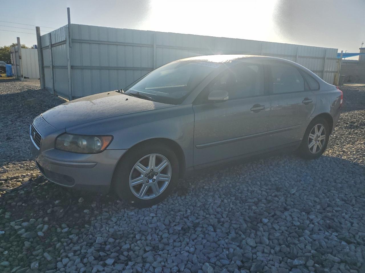 2004 Volvo S40