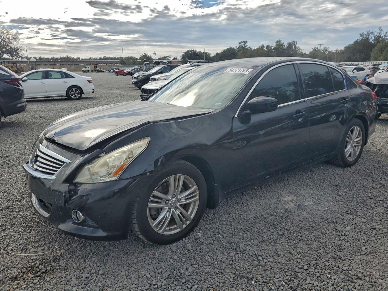 2013 Infiniti G37