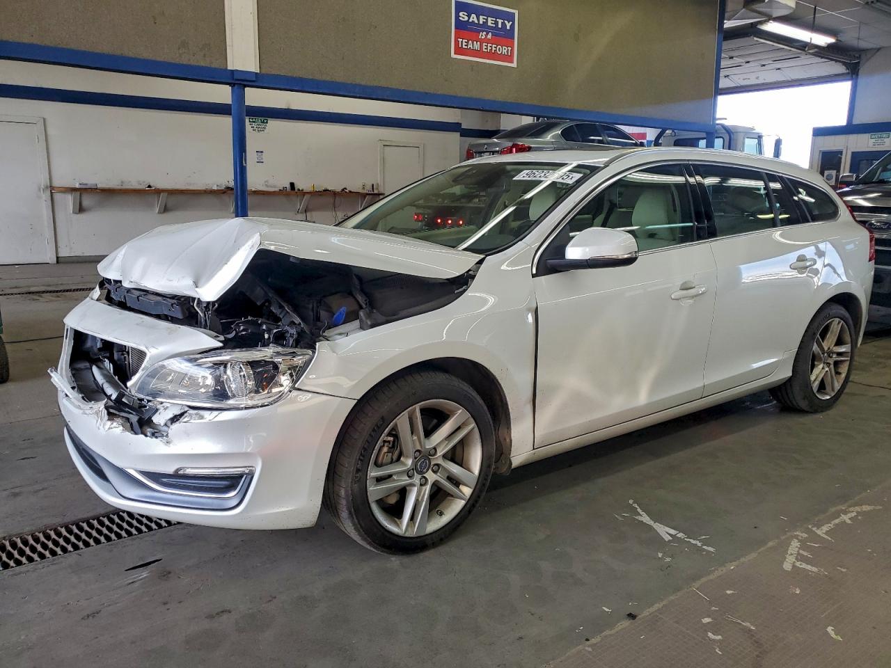 2015 Volvo V60