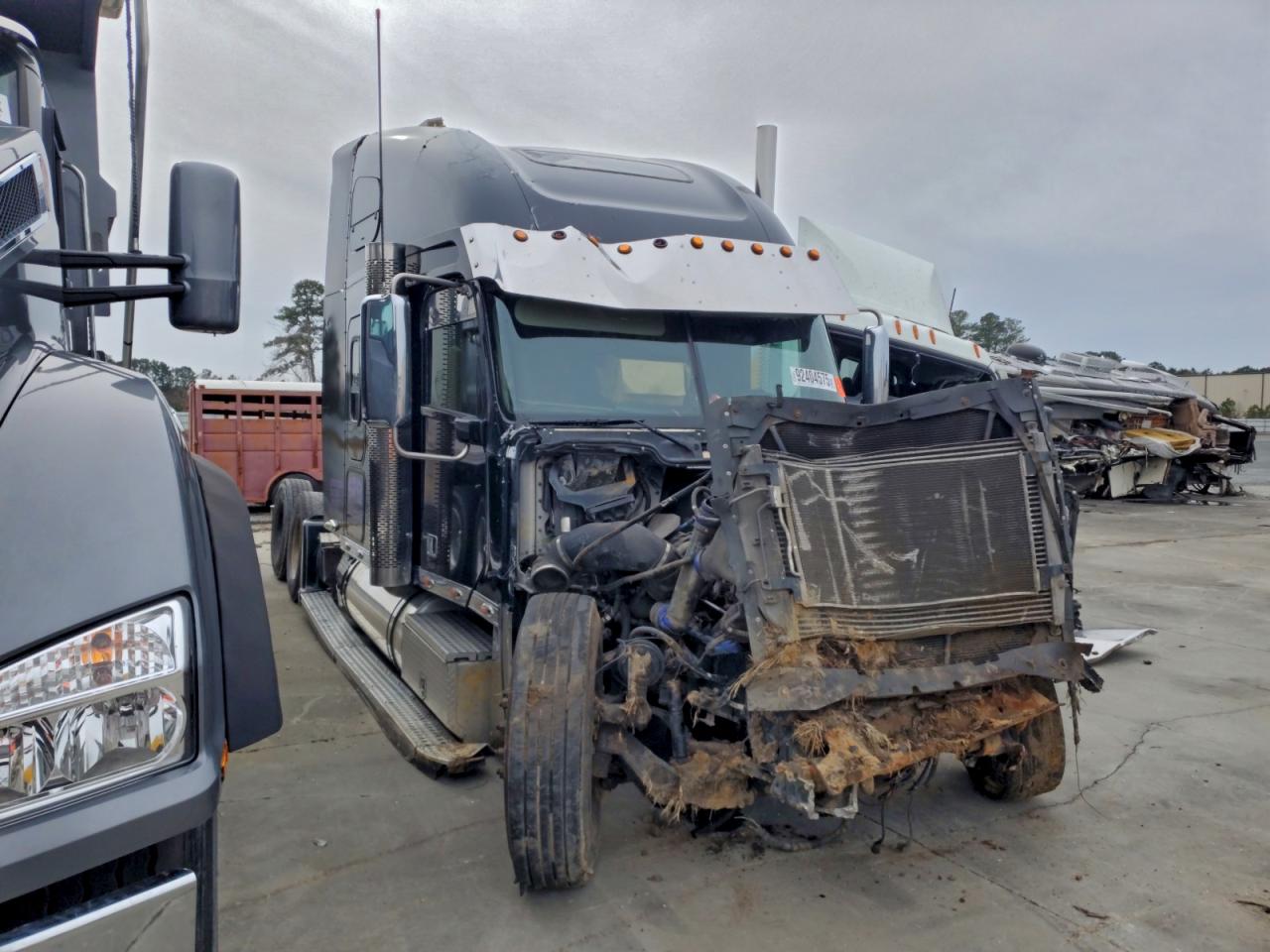 2015 Freightliner Coronado