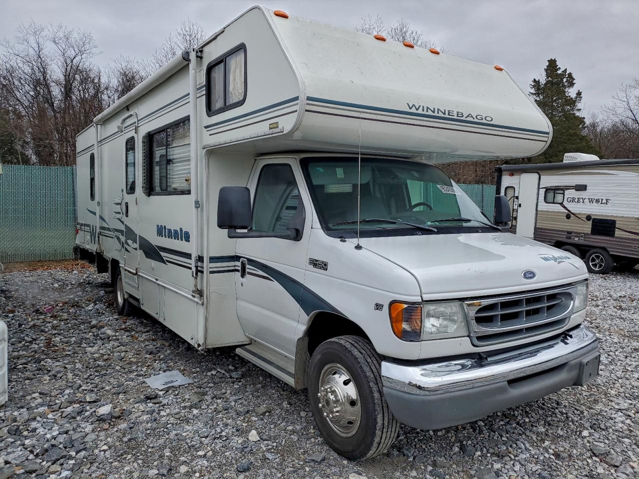 2002 Ford Econoline