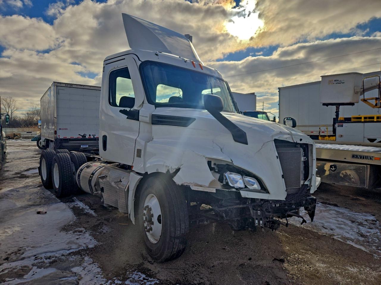 2024 Freightliner Cascadia 126