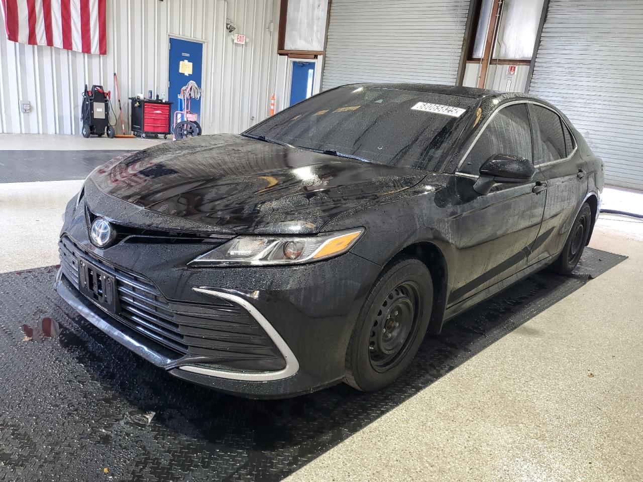2023 Toyota Camry le