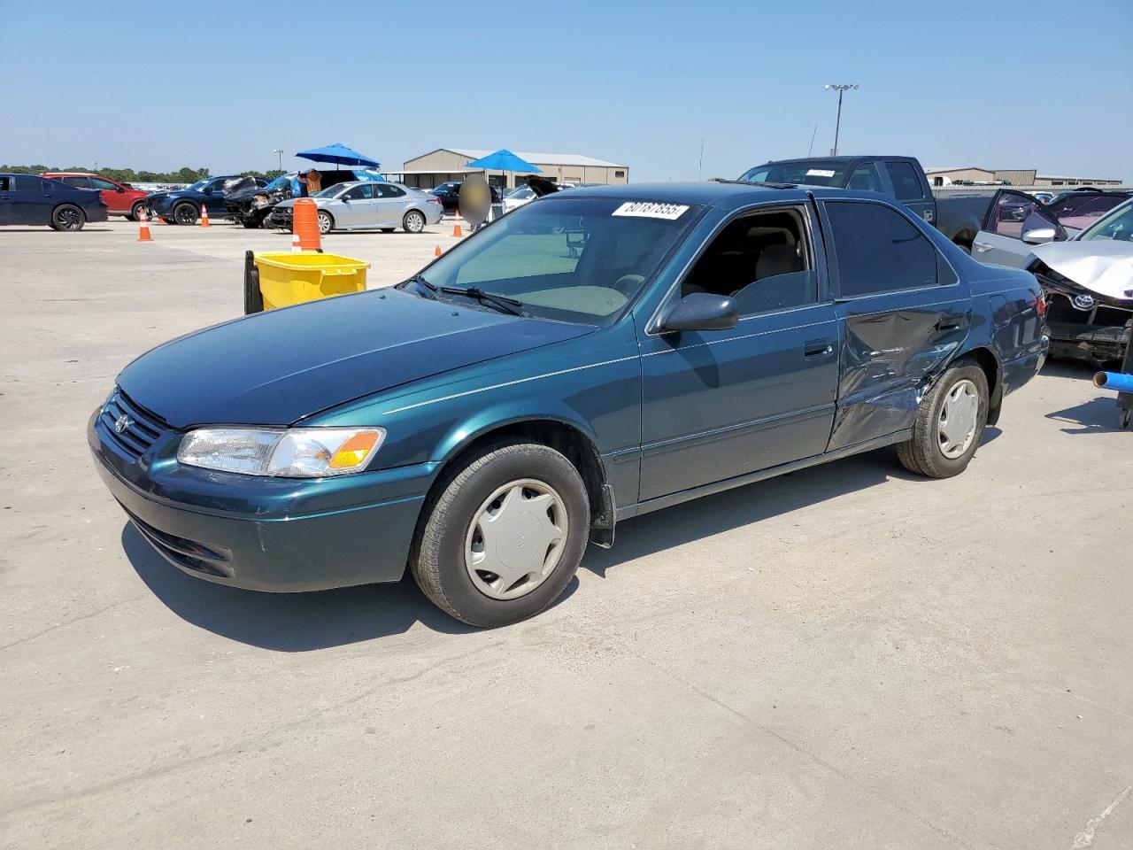 1998 Toyota Camry ce CE